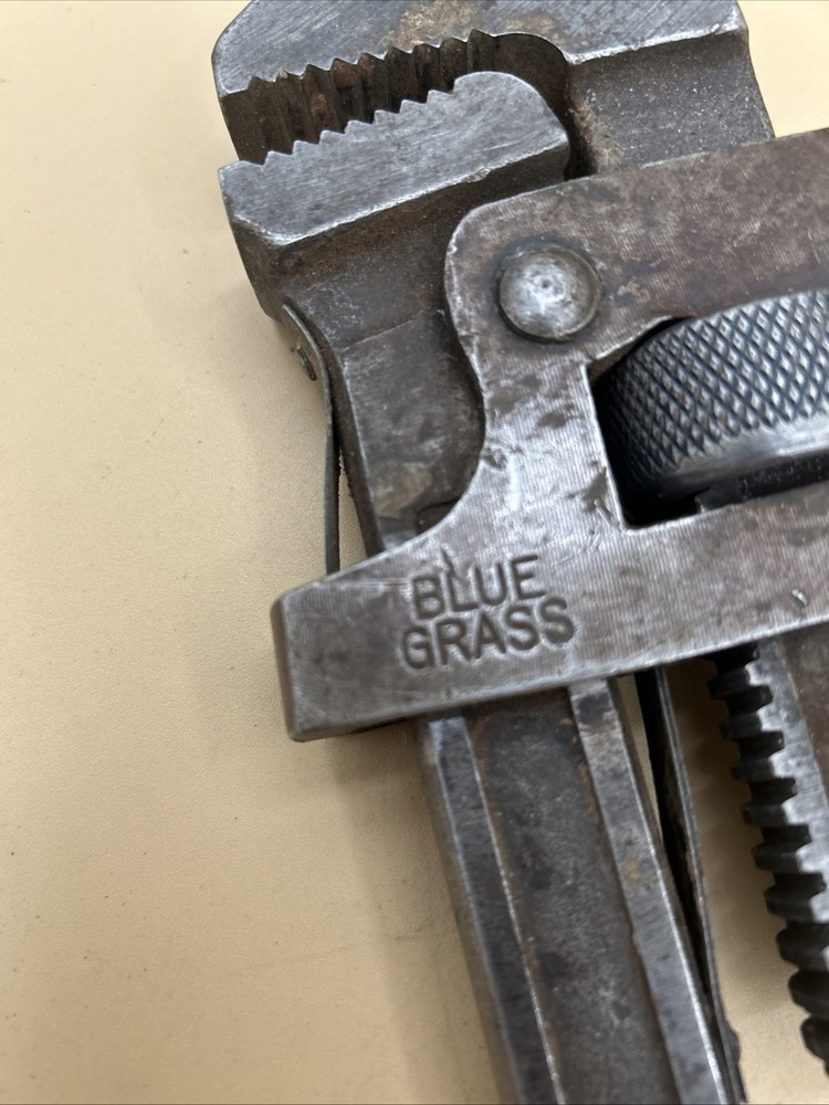 Vintage 18" Blue Grass Pipe Wrench