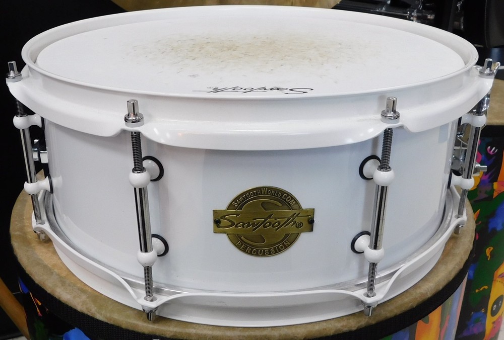 Sawtooth 5"x14" Command Wood Shell Snare Drum - White