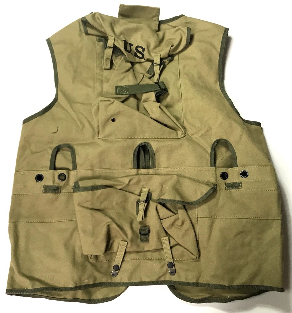 WWII US RANGER D-DAY COMBAT ASSAULT VEST-MEDIUM (38-44R)