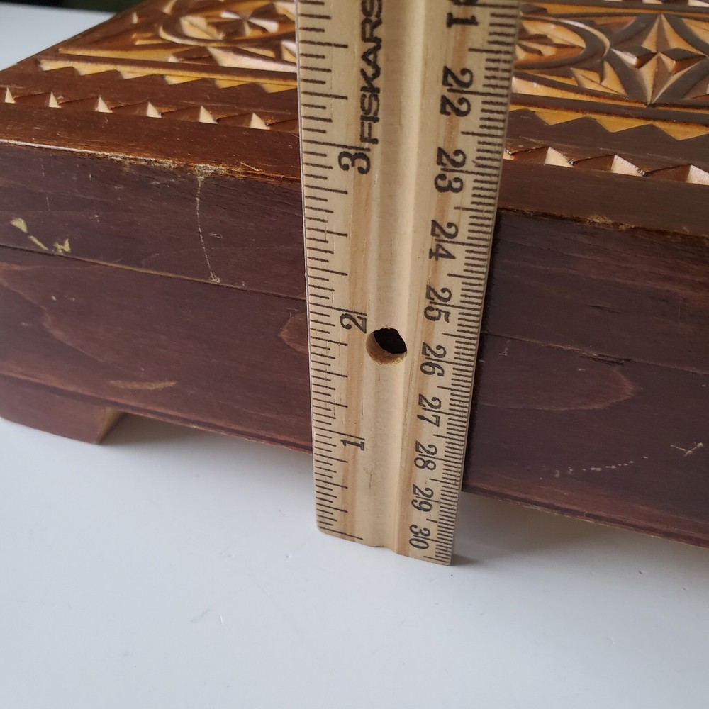 Vintage Wooden Rectangular Jewelry Box Keepsake Hand Carved 8"x6"