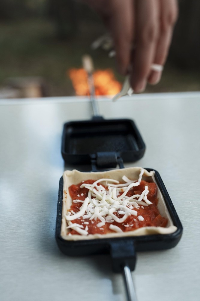 Stansport Cast Iron Square Pie Iron - Open Fire Cooker