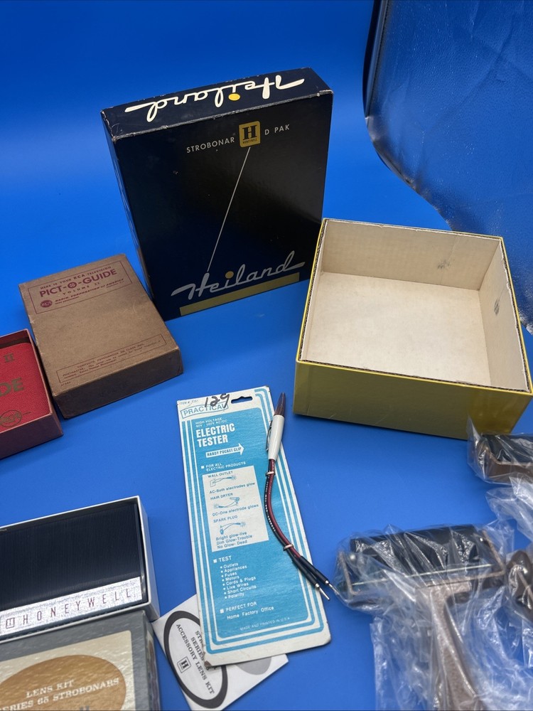 Vintage Light Random Camera Stuff And Camera Boxes
