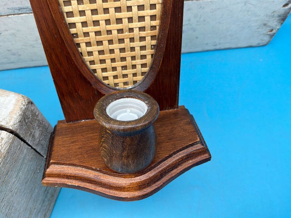 Vintage Wall Sconce w/Cane/Rattan Backing, 16"H