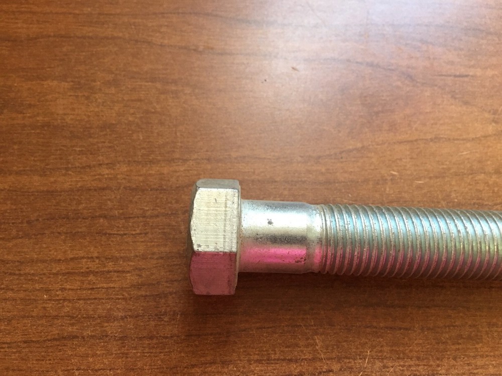 John Deere Cap Screw R111434