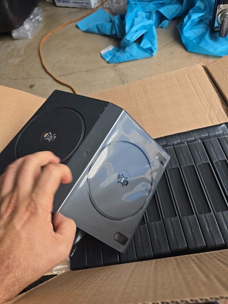 Standard 14mm 3 Disc CD Or DVD Replacement Black Storage Case Box
