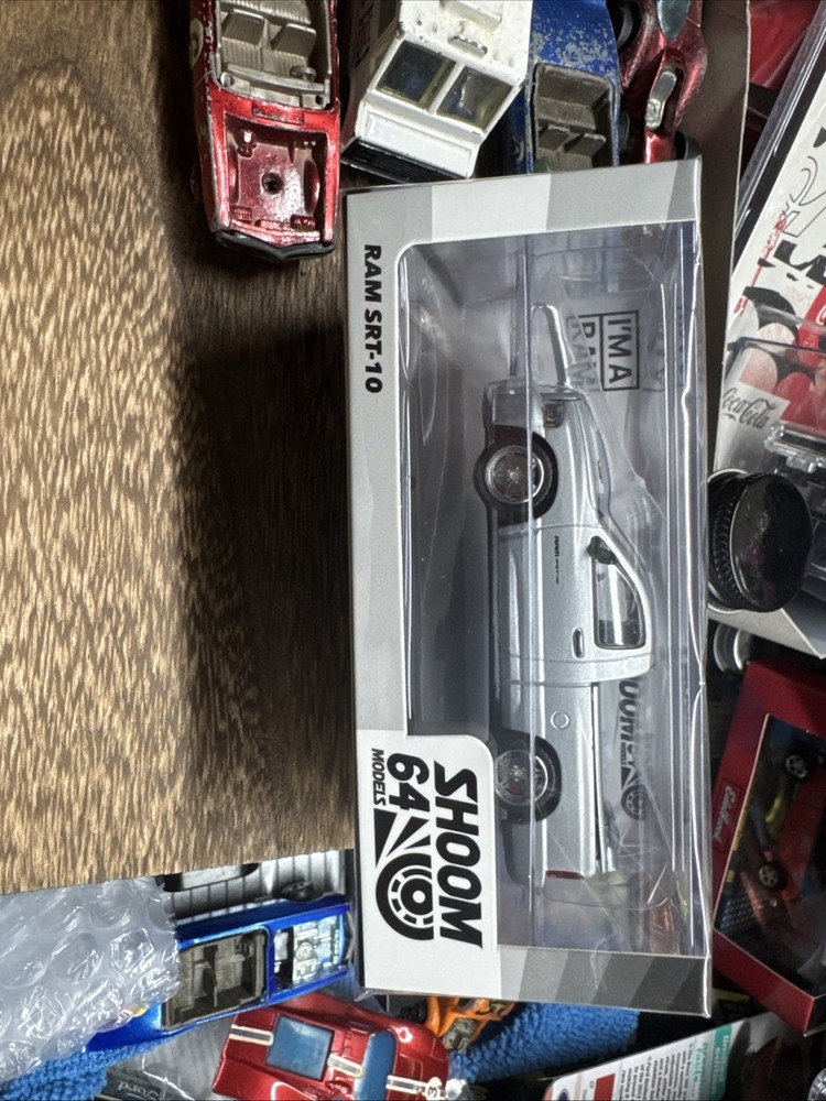 SHOOM64 1:64 2003 Dodge Ram SRT-10 Pickup – Silver