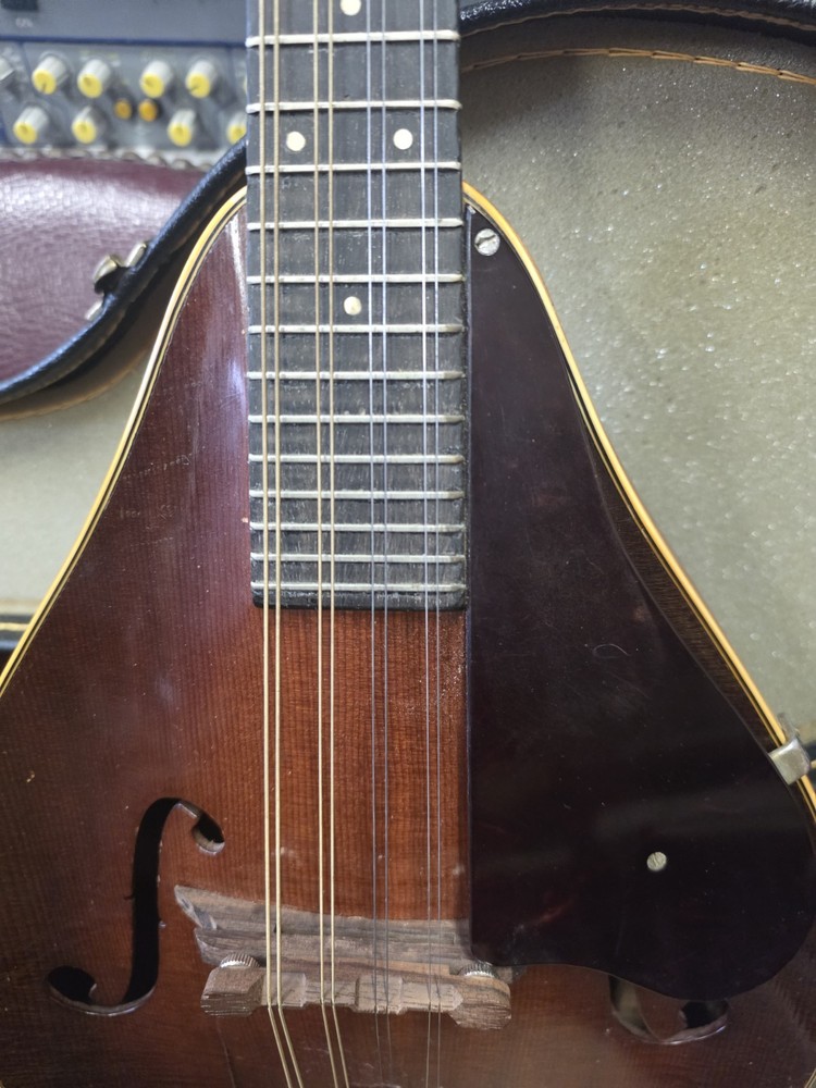 Martin 2-15 Mandolin 1950s - Sunburst