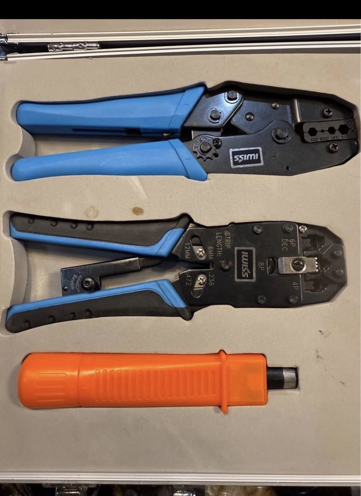 IWISS Network Tool Kit TL-468 with Case