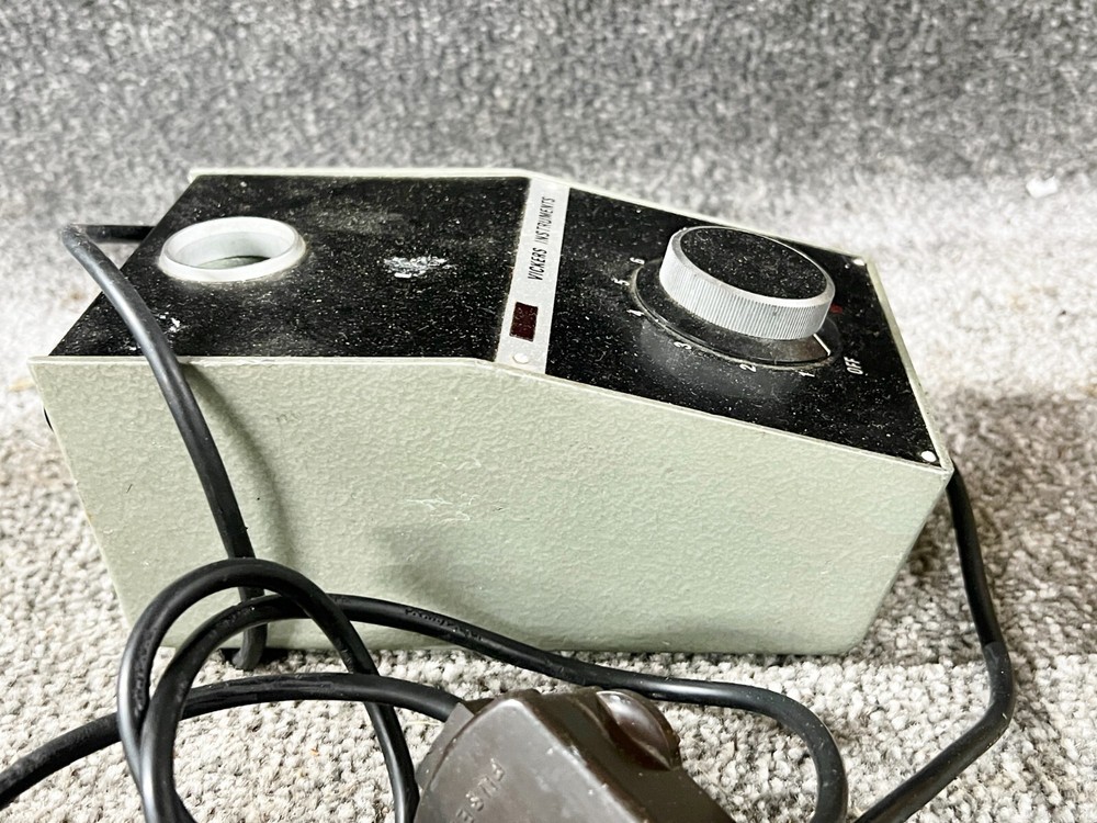 VINTAGE VICKERS INSTRUMENTS SCIENTIFIC EQUIPMENT MACHINE UNKNOWN USE