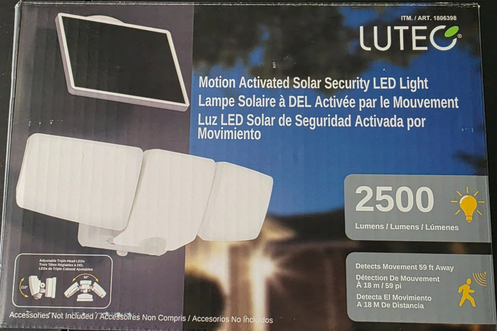 3-Pack Lutec Motion Activated Solar Security Light - Used in Great Condition