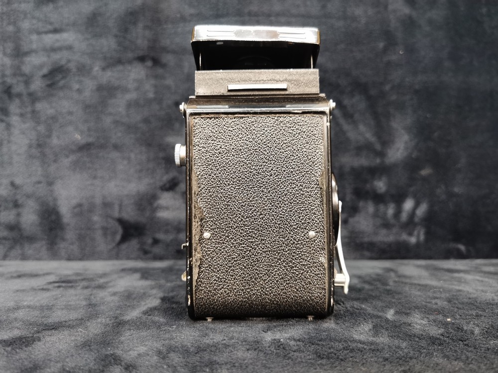 Vintage Yashica-Mat Model Copal MXV Camera