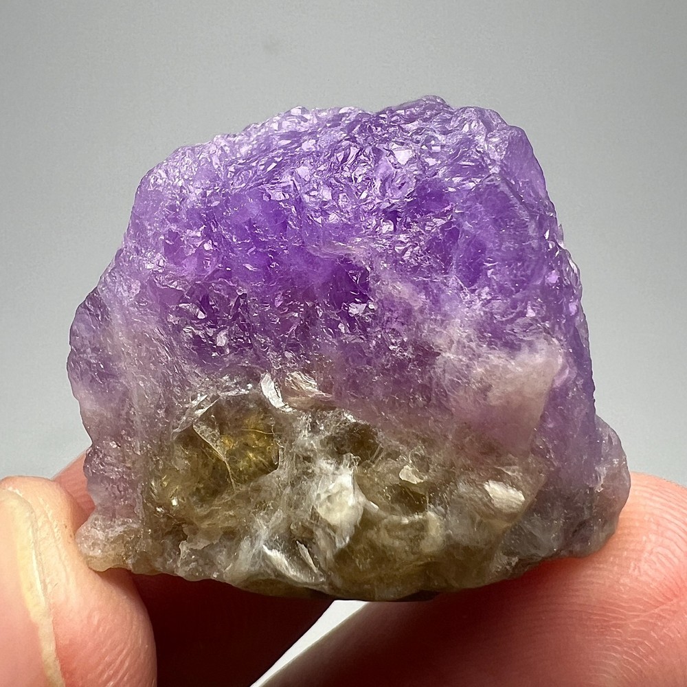 48 Carat Fluorescent Phosphorescent Sharp Tenebrescent Hackmanite with Mica @AFG