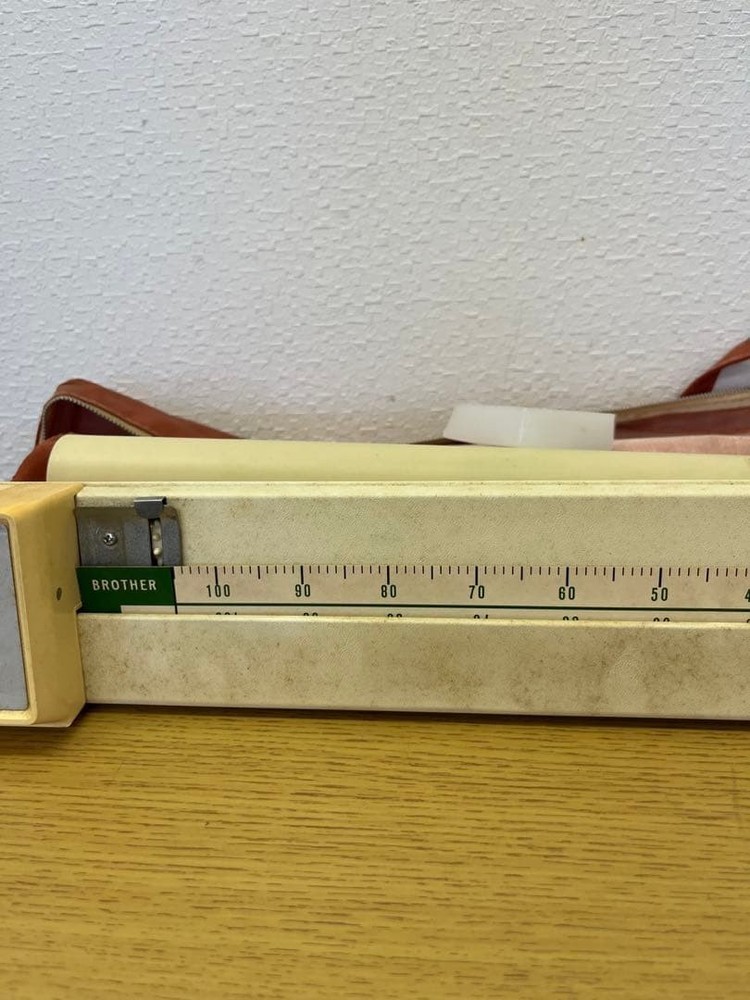 BROTHER Knitleader Knitting Machine