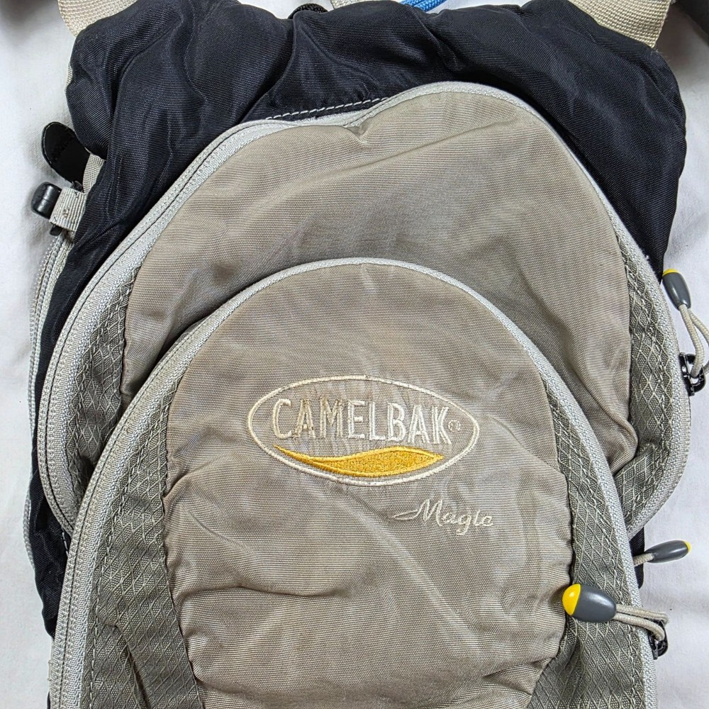 CamelBak Magic Womens Hydration Gray Backpack Camping Hiking Outdoors Casual