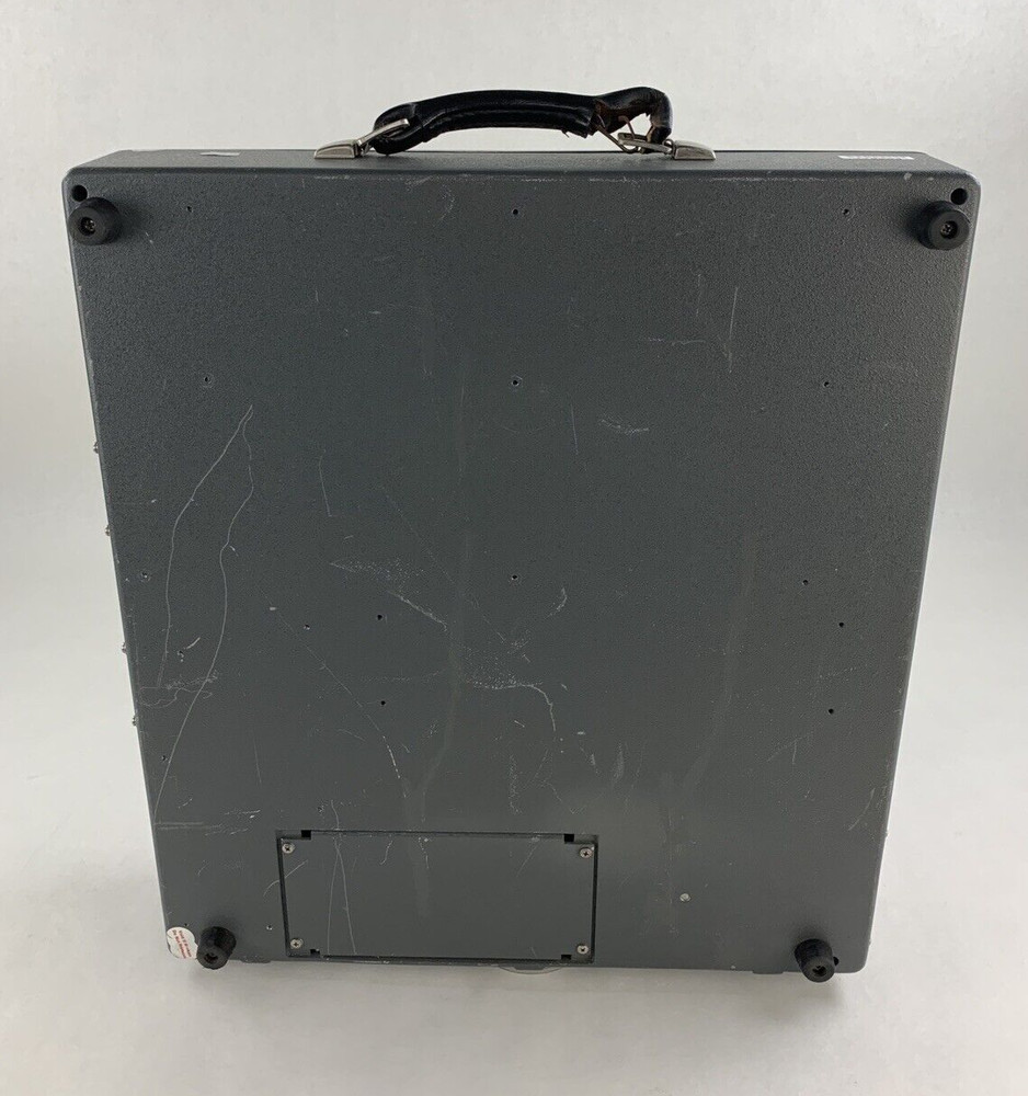 Astro-Med Dash 10 250v RMS Data Logger Powers On