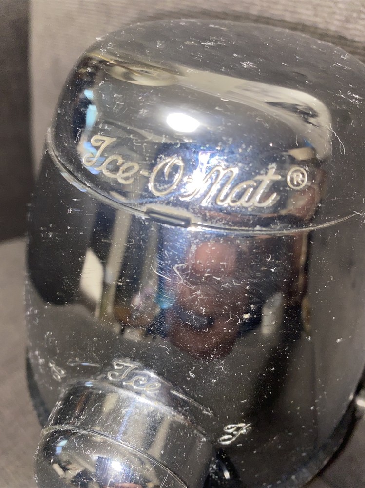 Vintage Ice-O-Mat Ice Crusher