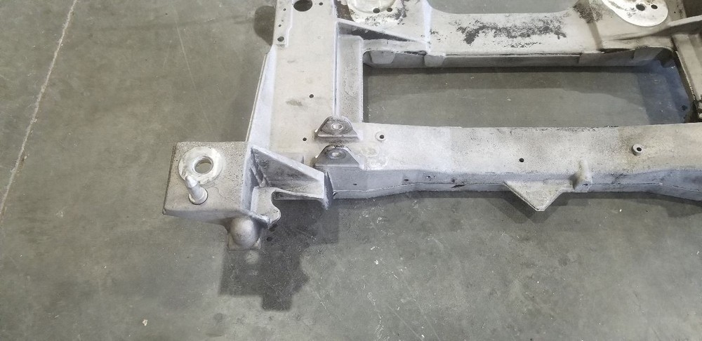 05 CADILLAC XLR FRONT SUSPENSION CROSSMEMBER SUBFRAME