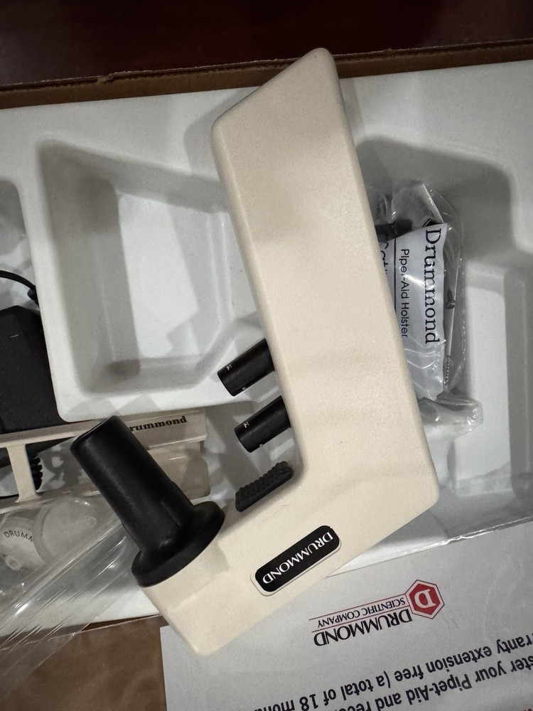 Drummond Pipet-Aid XP P ipetting device