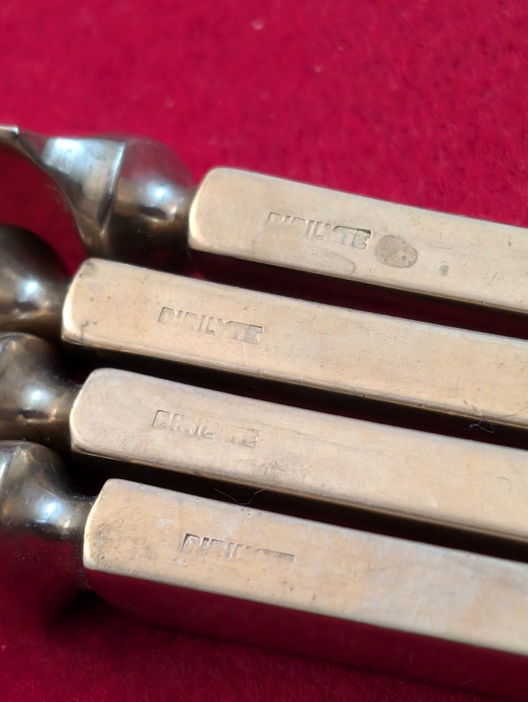 Lot Of 4 DIRILYTE DIRIGOLD EMPRESS Goldware Solid Handle Knives 9 1/8"
