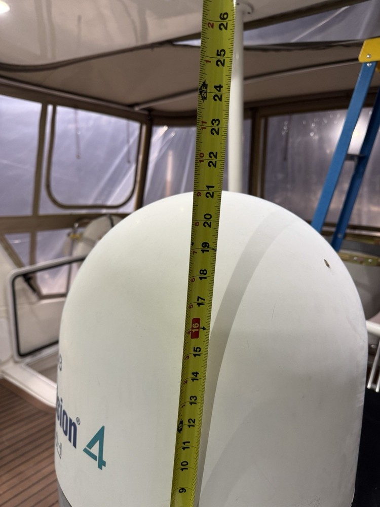 KVH Tracvision 18" Empty Satellite Dummy Dome