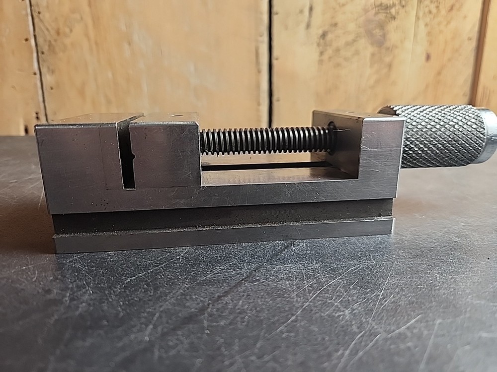 Precision machinist vise
