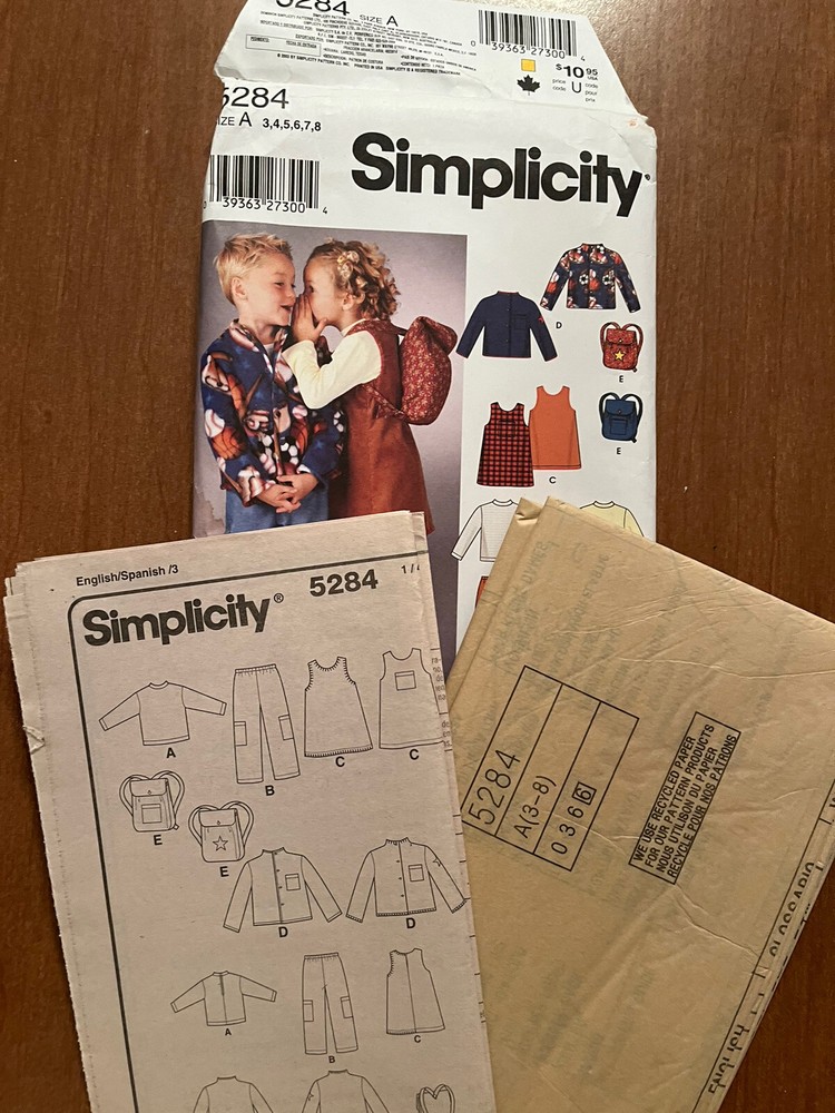 Simplicity - 5284 - Kid’s Clothes & Backpack - Size 3 - 8