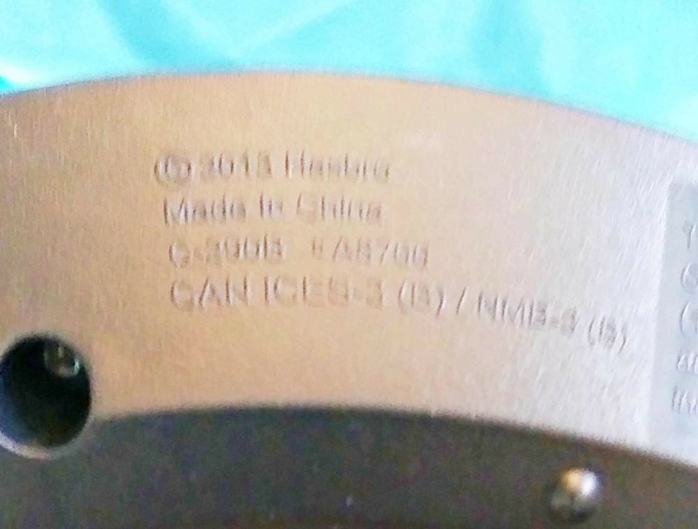 SIMON SWIPE - Hasbro Handheld Interactive Game 8+ years