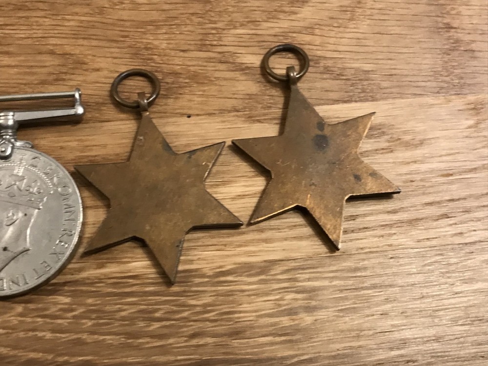 nice lot 4 original WW2 era medals