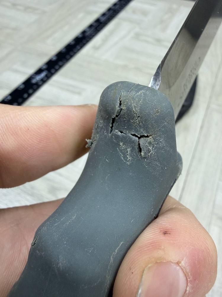 Camillus Titanium fixed blade knife & Camillus sheath