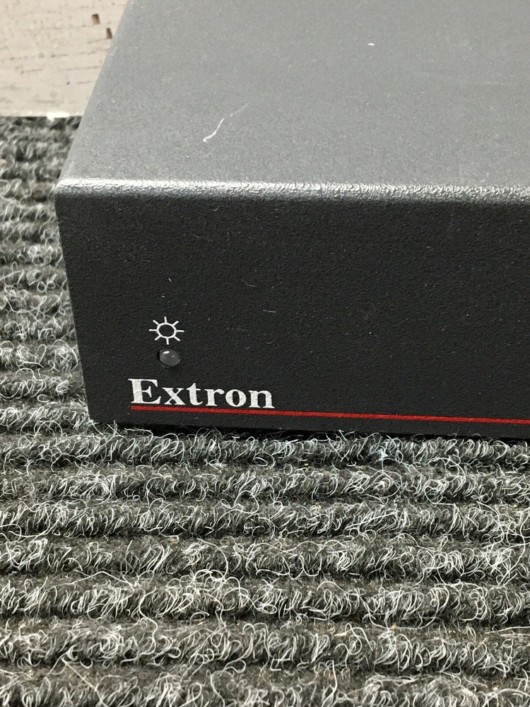 Used Extron DVI DA Series DVI Distribution Amplifier DVI DA2