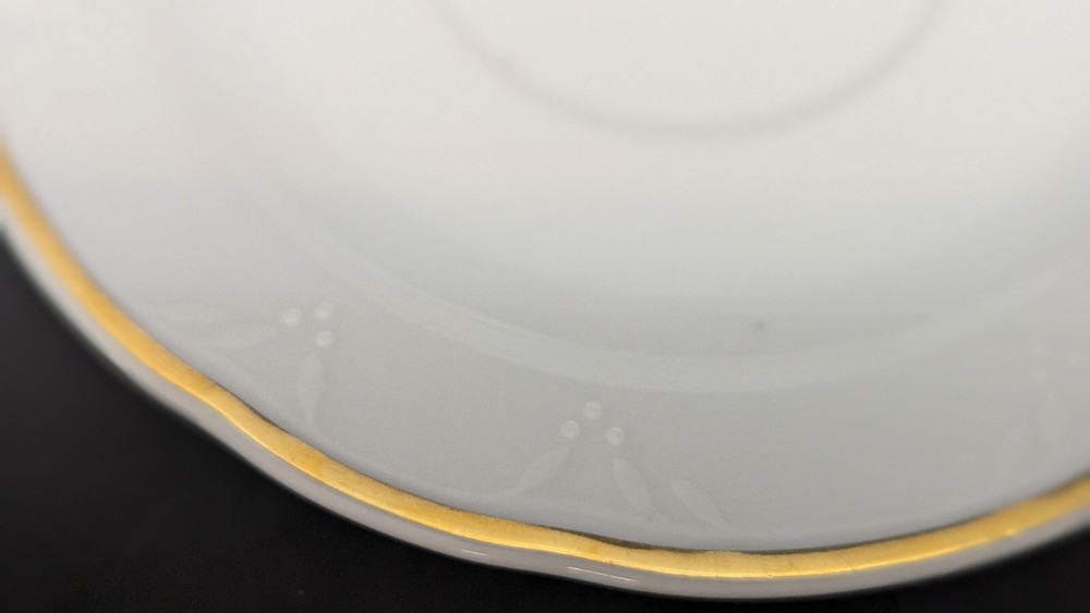 White & Gold W/ Embossed Pattern And Gold Painted Wheat Pattern On Cup