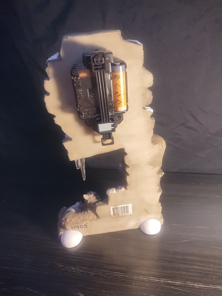 wolf clock missing ear and ice