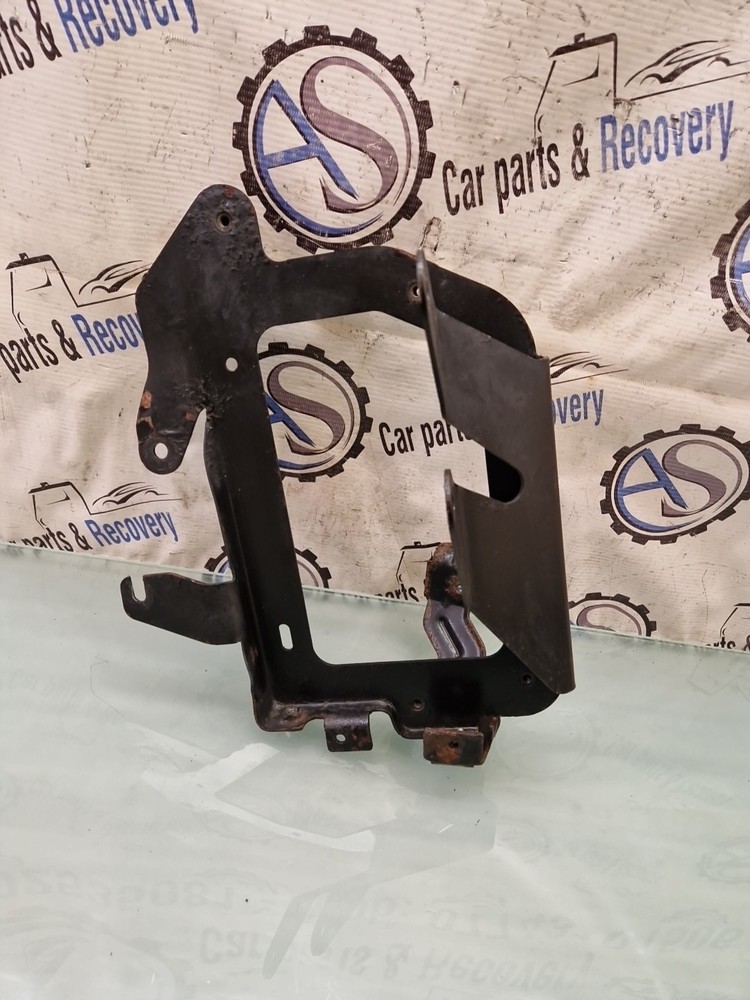 RANGE ROVER EVOQUE  L538 INTERCOOLER BRACKET GJ326K767AB 2015