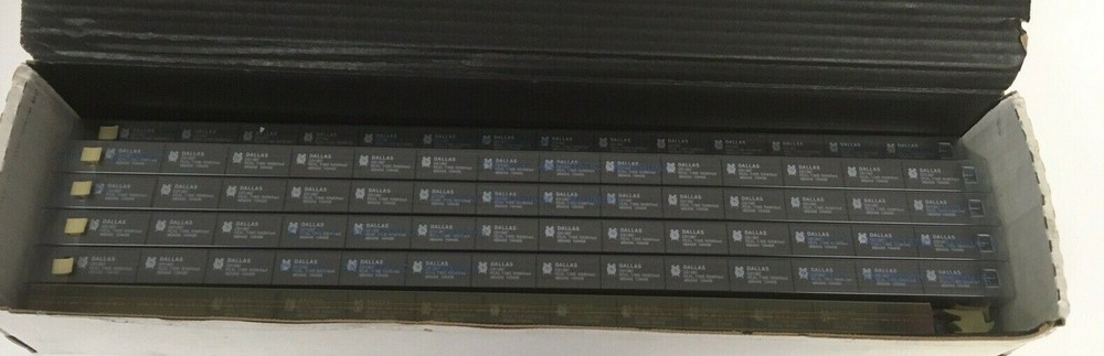 DS1387 DALLAS RAMified Real Time Clock