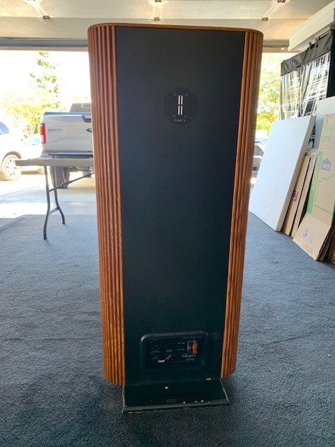 Infinity Kappa 8 Speaker - Fully functional - Sounds wonderful!