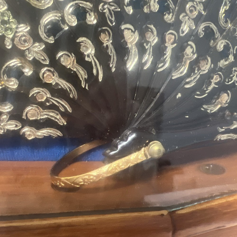Silk Fan Painted Wood Gold Leaf (?)