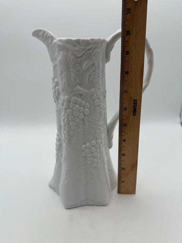 Basic Porcelana White Grapes Design Water/Wine Pitcher 10"