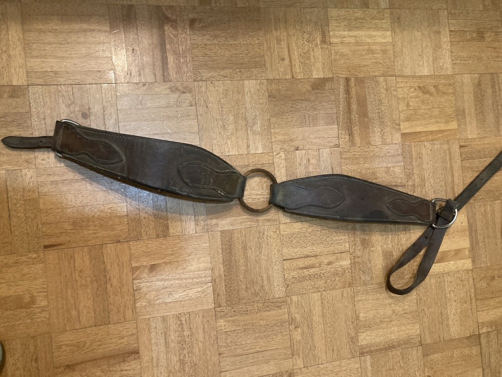 Roughout Leather Tripping Collar