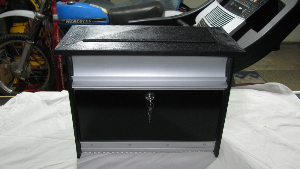 Gibraltar Mailsafe Lockable Security Wall Mount Mailbox MSK00BAM Gibraltar