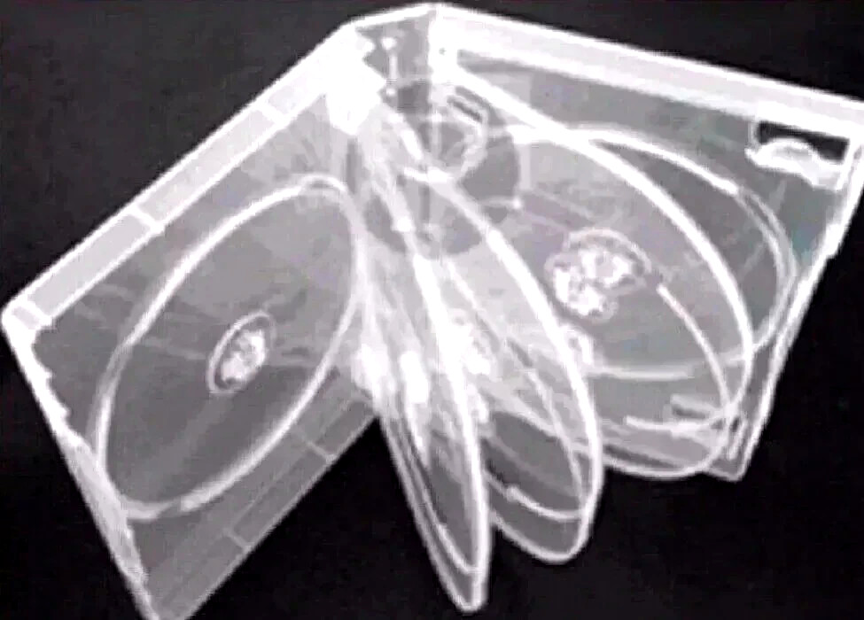 2 x DVD Case: Hold 8 discs - Clear