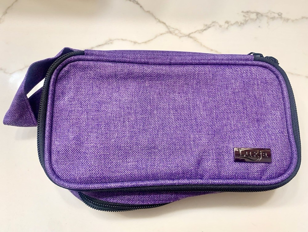 Essential Oil Case with Multiple Compartments and Zipper Closure