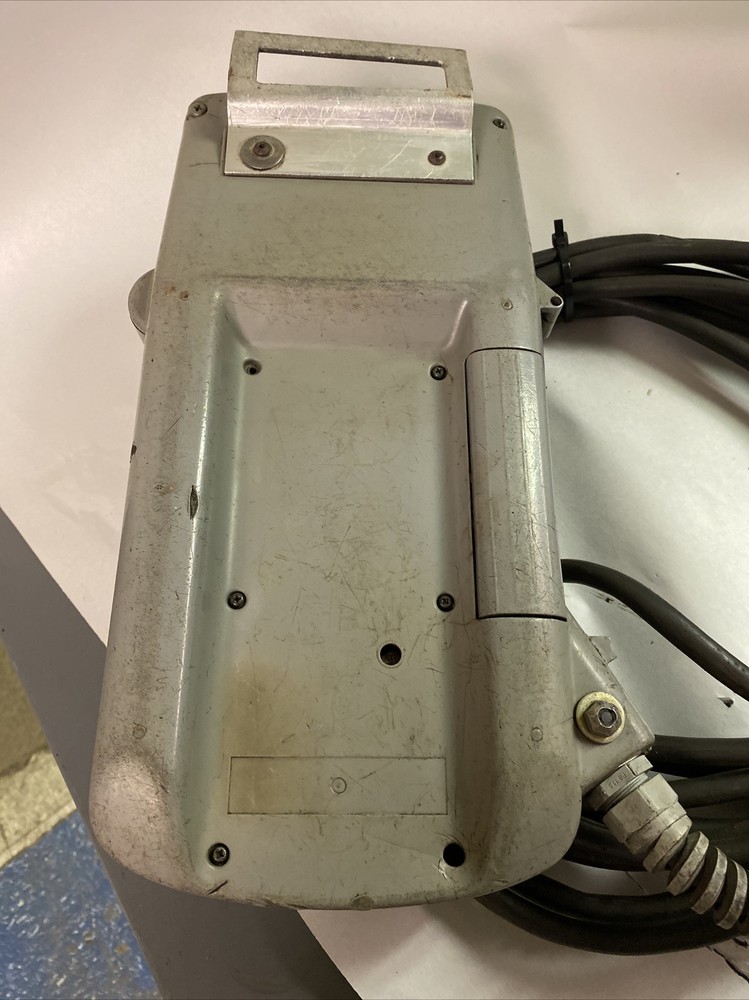 YASNAC,JZNC-MPP20E, MRC ROBOT CONTROLLER TEACH PENDANT