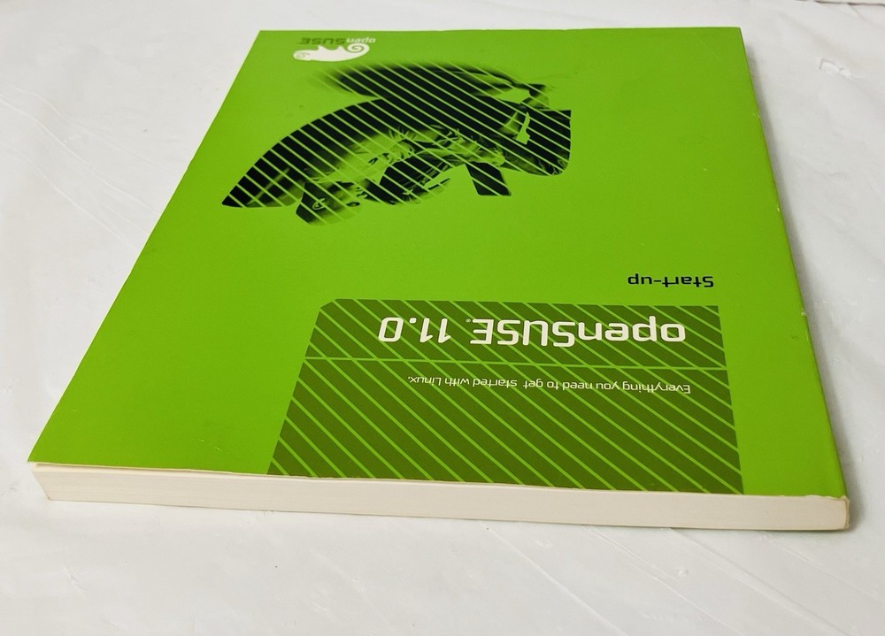 openSUSE 11.0 Start-Up Guide Softcover Linux Novell (2008) Reference Manual, VG+