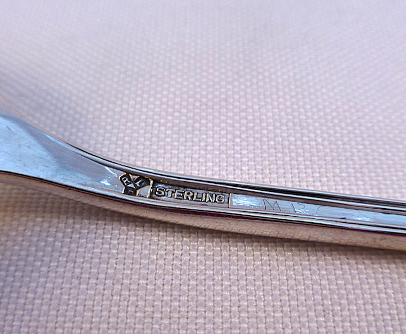 Knickerbocker-Lunt Sterling Pierced Olive Spoon