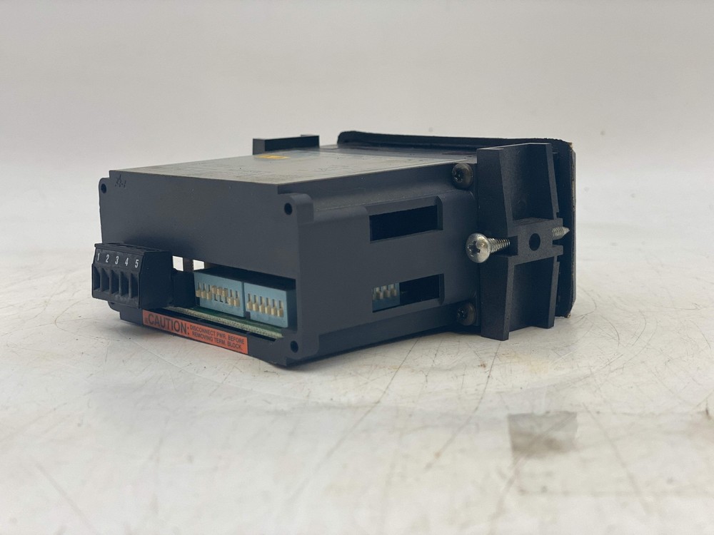 Red Lion Controls APLR0600 APLR Digital Display (Used)