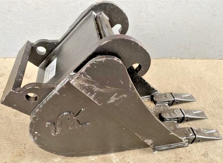 E35 BOBCAT EXCAVATOR BUCKET