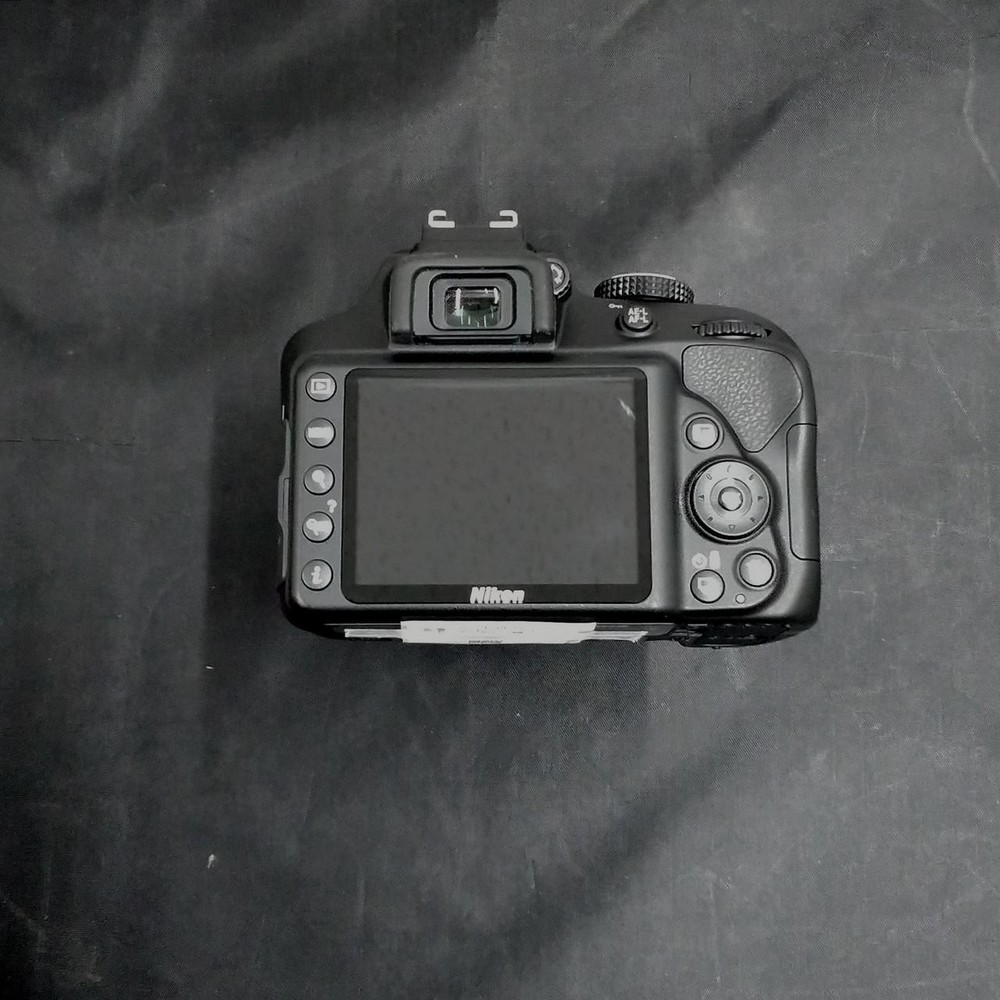 NIKON D3400 238067