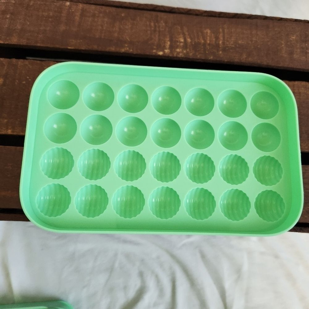 Ice Ball Maker & Storage Container W/ Scoop Unique Cool Mini Round Bar Tool