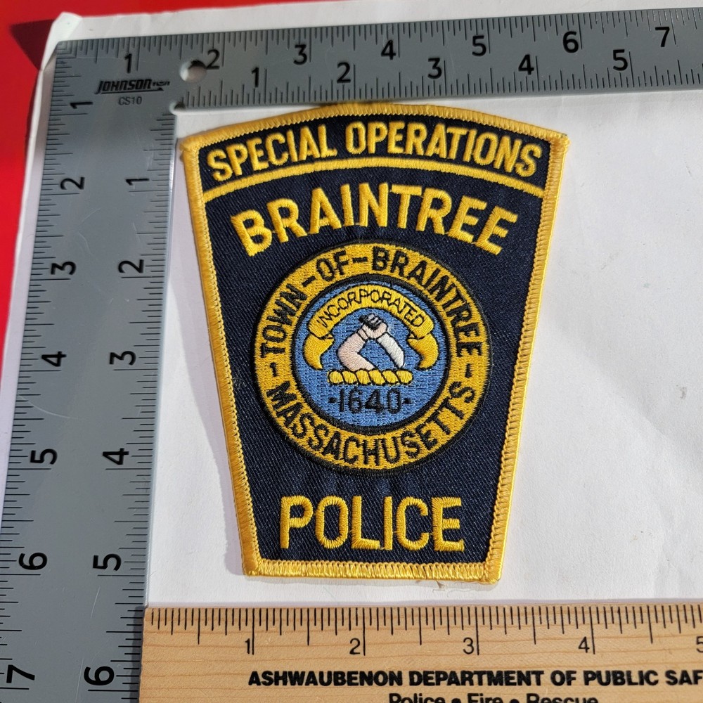Bin1 b7 patch Police Massachusetts Braintree Special Operations Ops