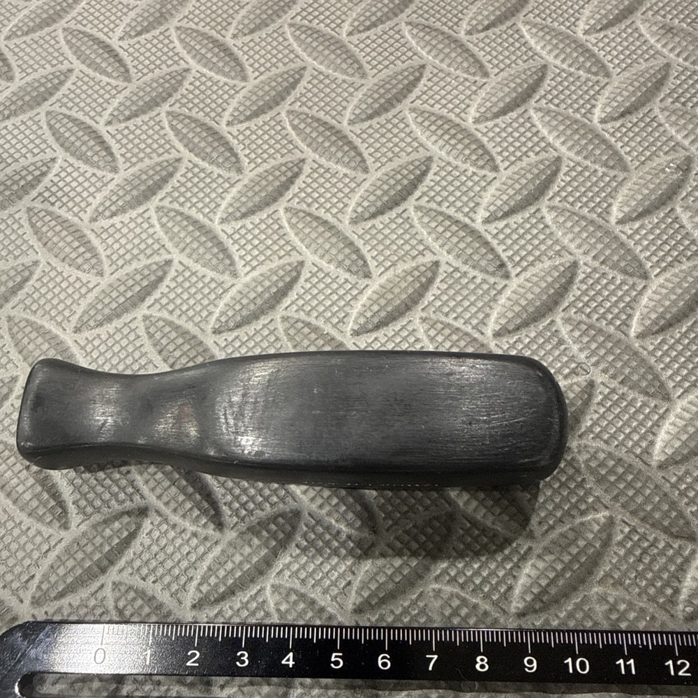 1) VTG Snap On Underlined Replacement Hard Handle Black SSD 8 NOS